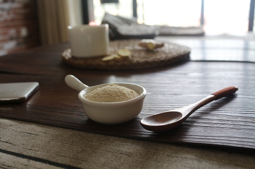 shengjiangyezifen-dapei-2 生姜椰子粉和糯米搭配做成椰汁饭