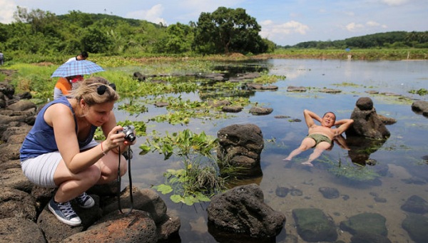 海南游览景点-定安冷泉